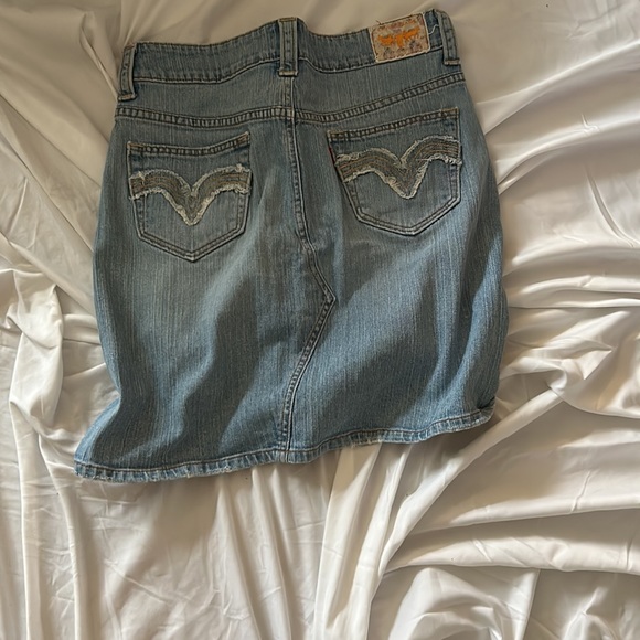 Levi’s blue jean skirt - Picture 2 of 4